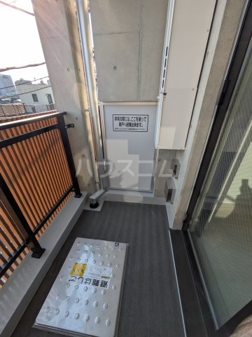 17/25 バルコニー