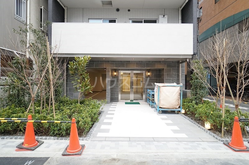 15/25 エントランス