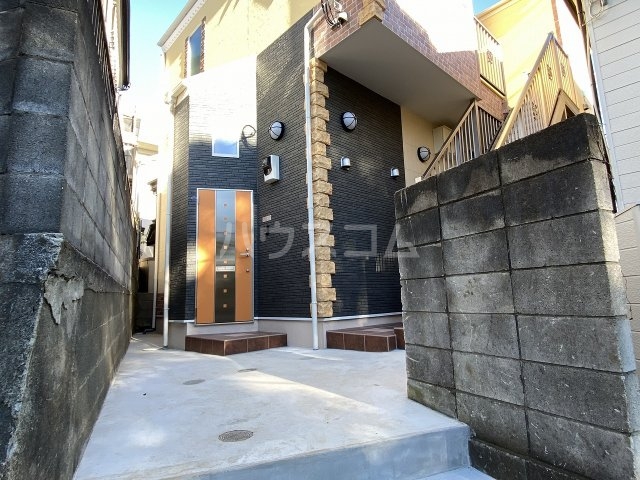 17/21 エントランス