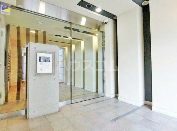 2/8 エントランス