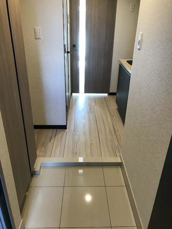 5/24 玄関
