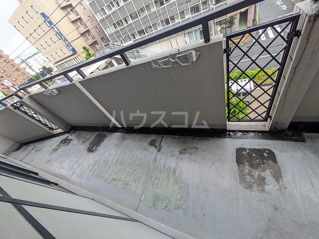 24/29 バルコニー