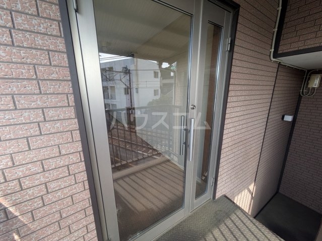 29/30 エントランス