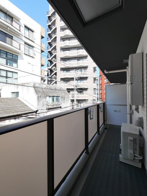 13/25 バルコニー