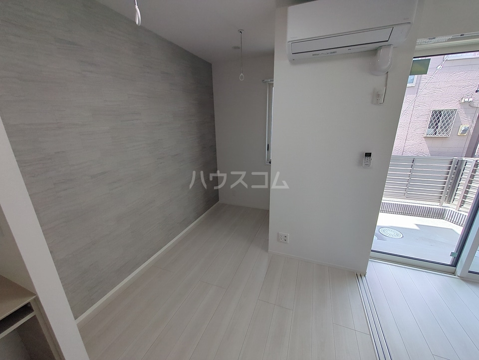 20/30 バルコニー