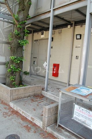 2/11 エントランス