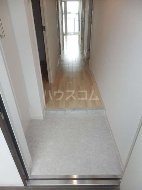 7/24 玄関
