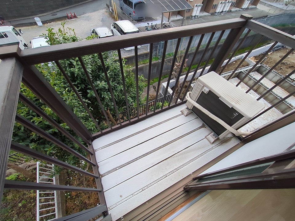 19/30 バルコニー