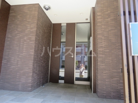 15/22 エントランス