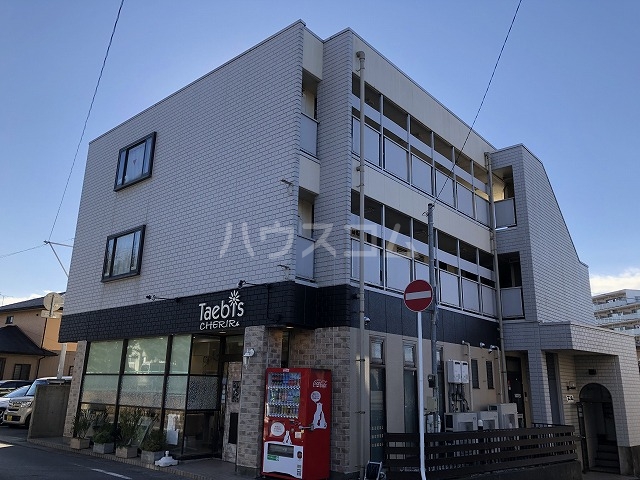 2/4 外観