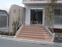 2/3 エントランス