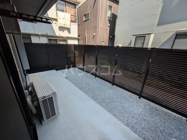 20/30 バルコニー