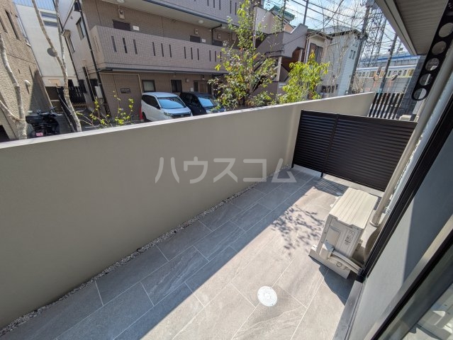 18/30 バルコニー