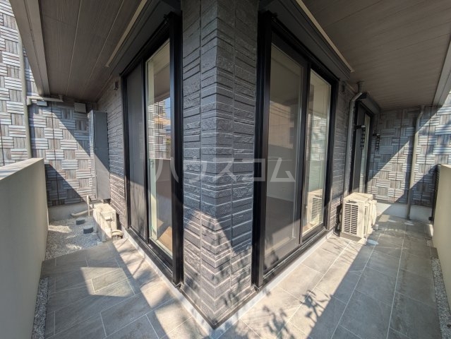 18/30 バルコニー