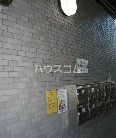 13/21 エントランス