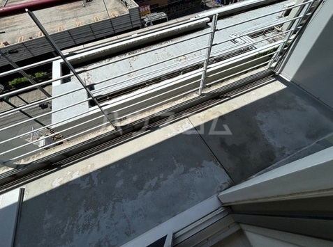 13/27 バルコニー