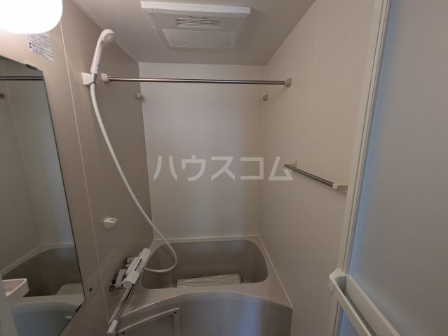 16/30 浴室