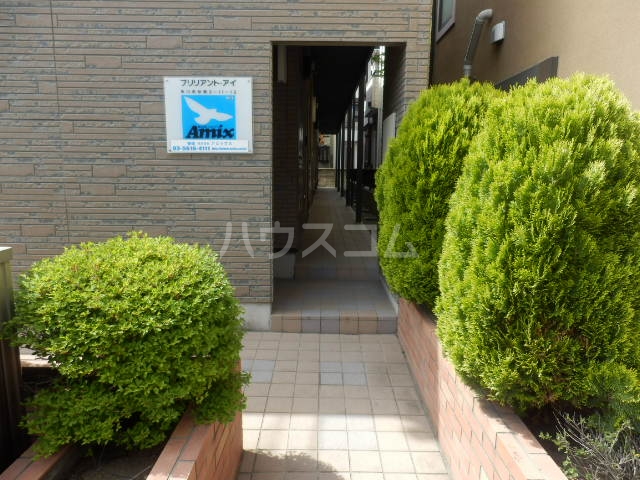 14/23 エントランス