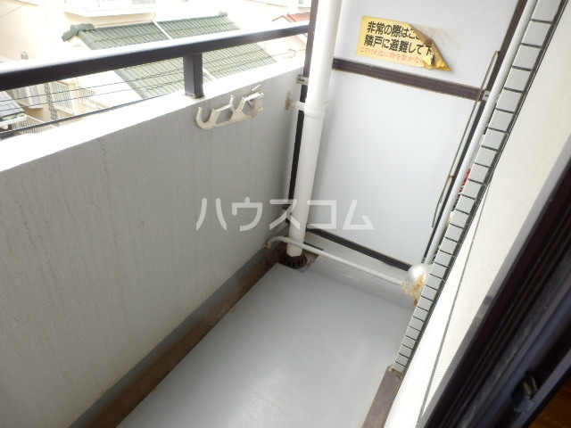 20/30 バルコニー