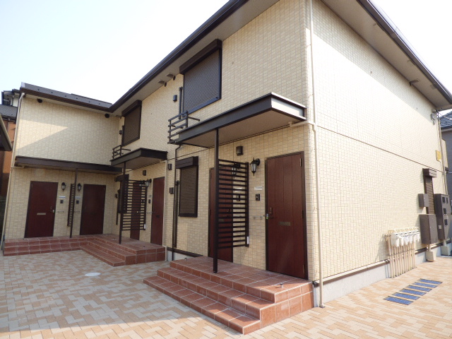 22/30 エントランス