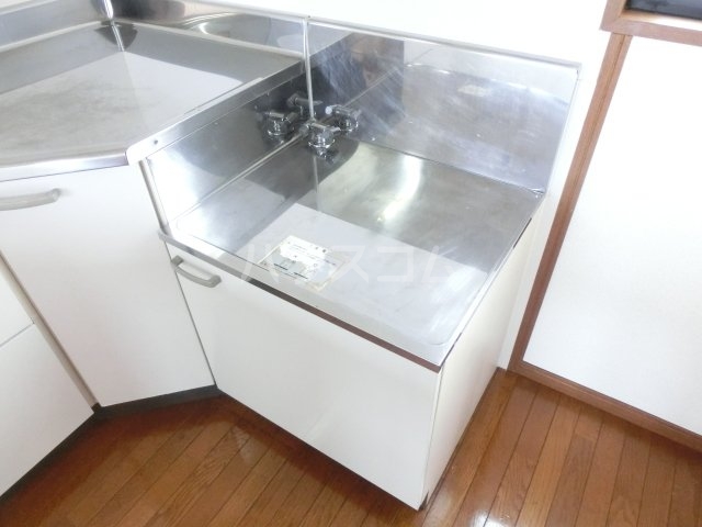 14/30 キッチン