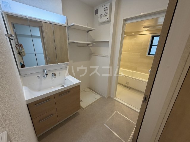 13/30 洗面
