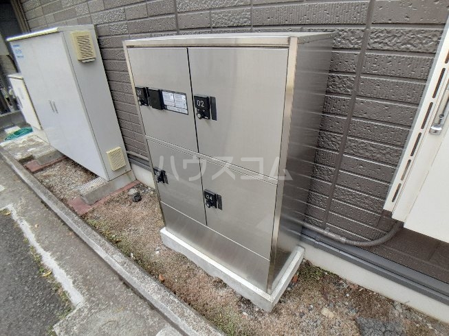 21/30 エントランス