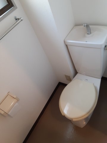 14/30 トイレ