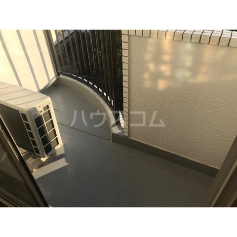 13/27 バルコニー