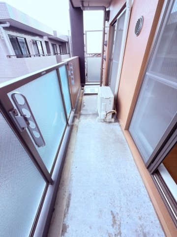 13/25 バルコニー