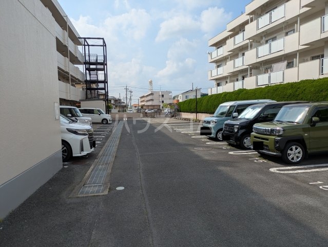 4/5 駐車場