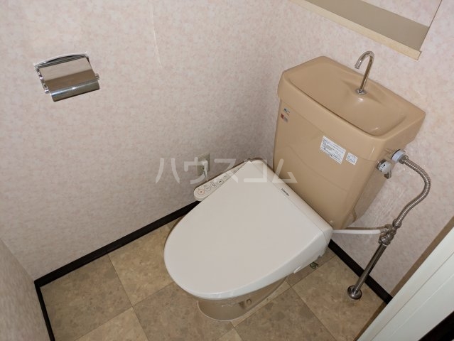 16/30 トイレ