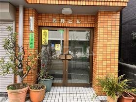 13/23 エントランス