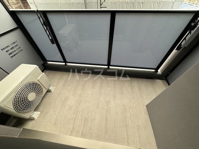 19/30 バルコニー