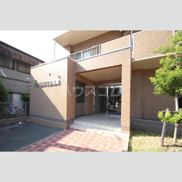 14/24 エントランス