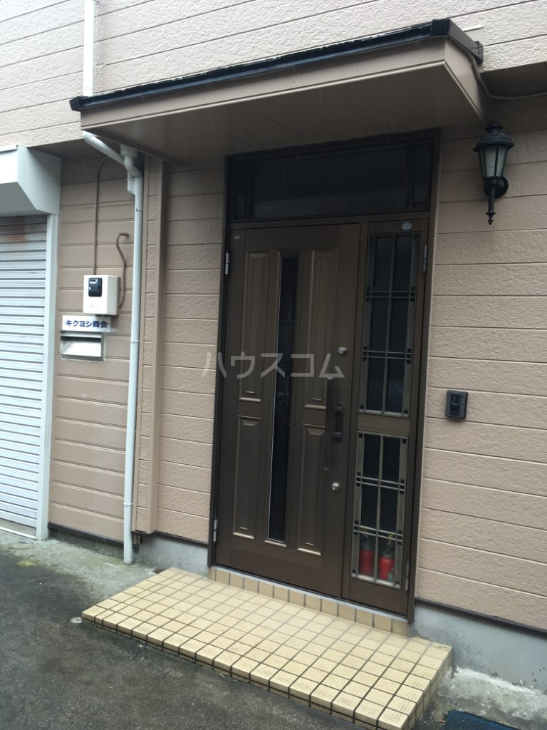 2/11 エントランス