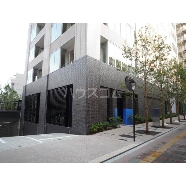 14/14 エントランス