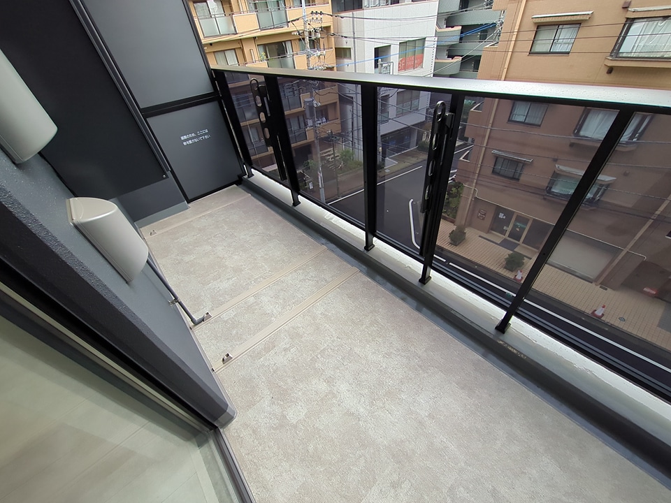 20/30 バルコニー