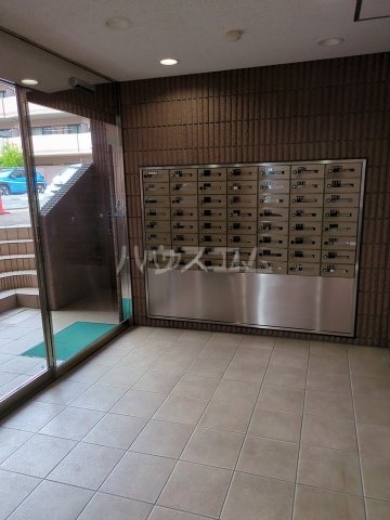 4/5 エントランス