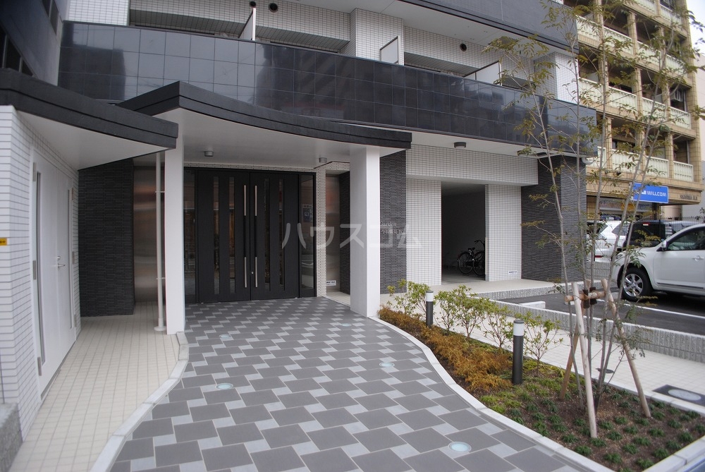 29/30 エントランス