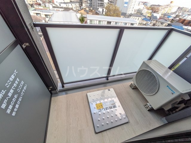 13/30 バルコニー