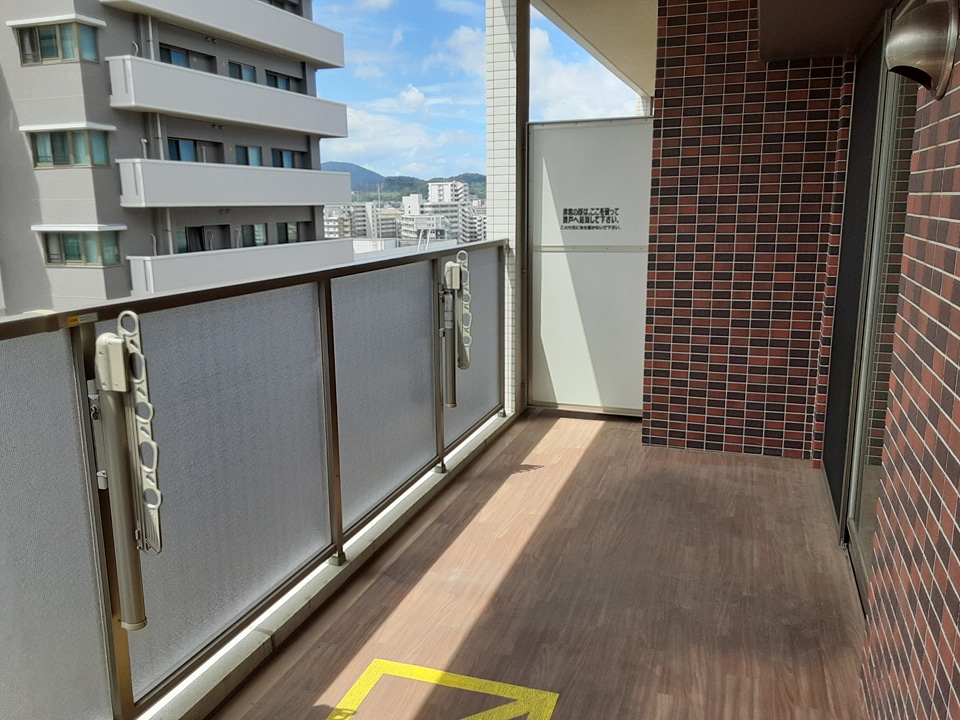 19/29 バルコニー