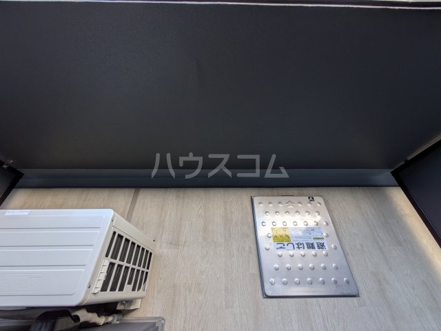 14/30 バルコニー