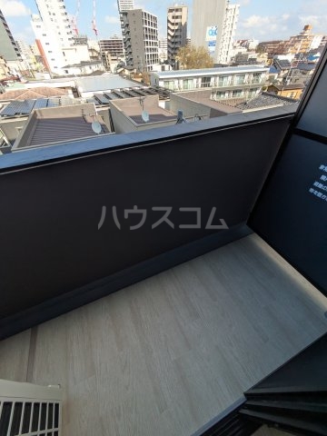 13/30 バルコニー