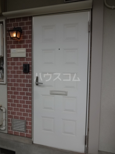 29/30 エントランス