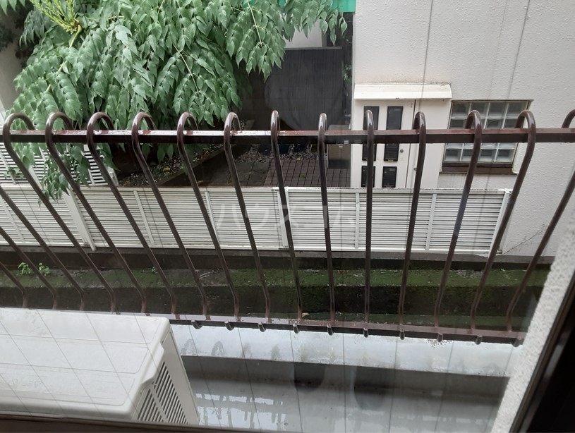 14/27 バルコニー