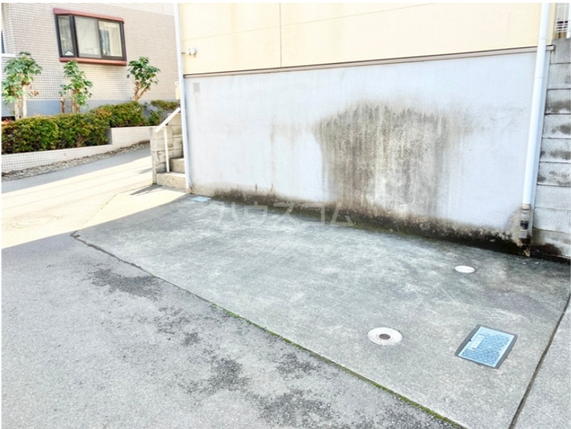 2/12 駐車場