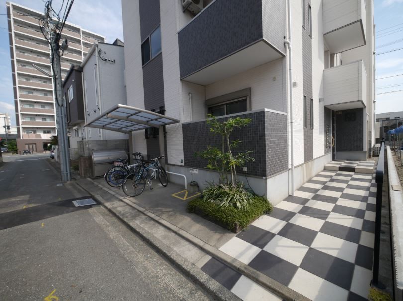 建物エントランス