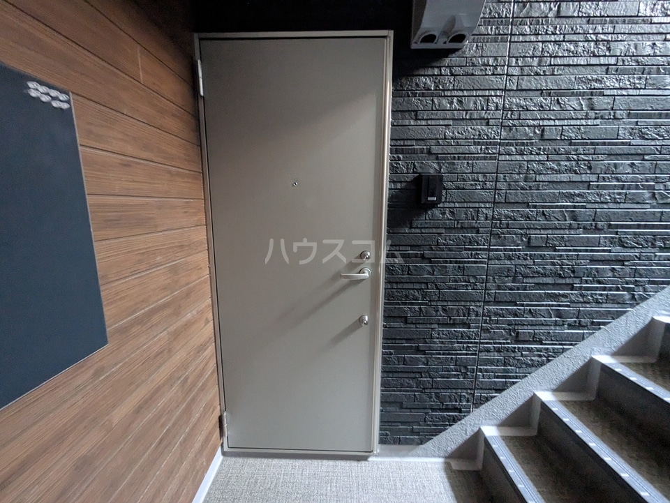 14/24 エントランス