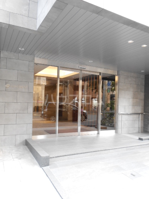 17/20 エントランス